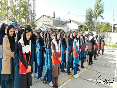 تمرین نكته های ایمنی در كاهش میزان خسارتهای ناشی از حوادث طبیعی موثر است