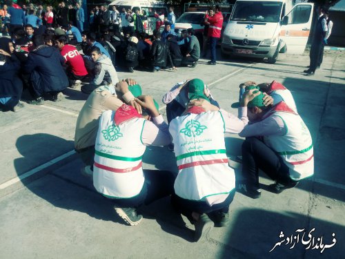 بیست و یکمین مانور سراسری زلزله و ایمنی در مدارس شهرستان آزادشهر برگزار شد