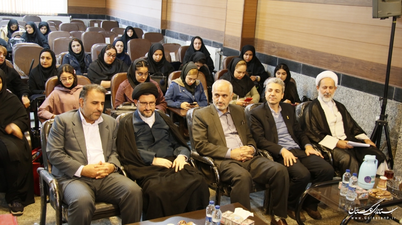 آئین بزرگداشت مقام دانشجو در مرکز آموزش علمی – کاربردی دادگستری کل استان گلستان