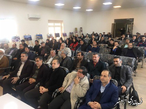 اولین جشنواره عکس زعفران وامنان در شهرستان آزادشهر برگزار شد
