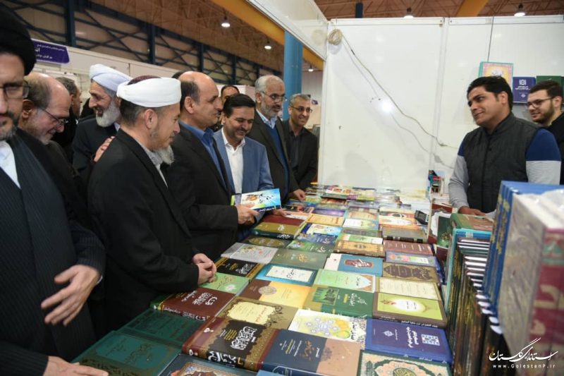 سیزدهمین نمایشگاه بزرگ کتاب گلستان در گرگان افتتاح شد
