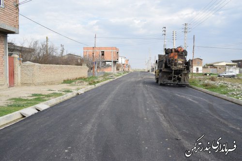 بازدید فرماندار بندرترکمن از روند اجرای طرح هادی روستای صیدآباد و چپاقلی