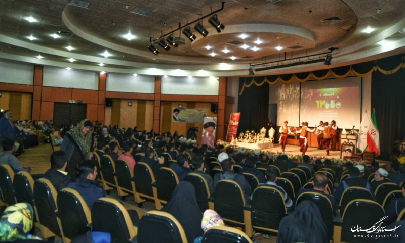  ازدواج آسان بنیان های خانواده و جامعه را تقویت می کند