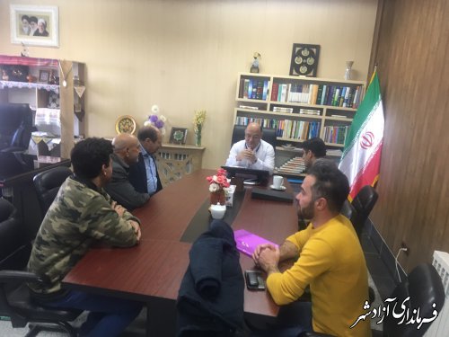 ملاقات عمومی فرماندار آزادشهر با جمعی از شهروندان این شهرستان برگزار شد