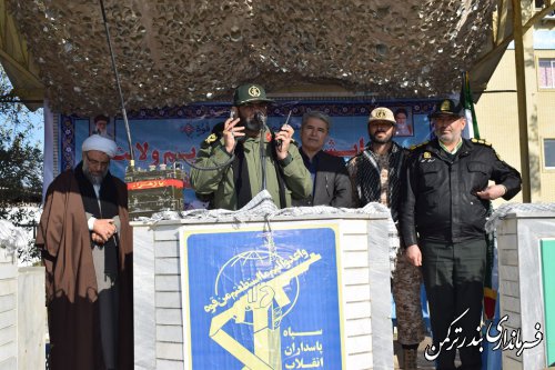 رزمایش مدافعان حریم ولایت به مناسبت چهل سالگی شجره طیبه بسیج در شهرستان ترکمن برگزار شد