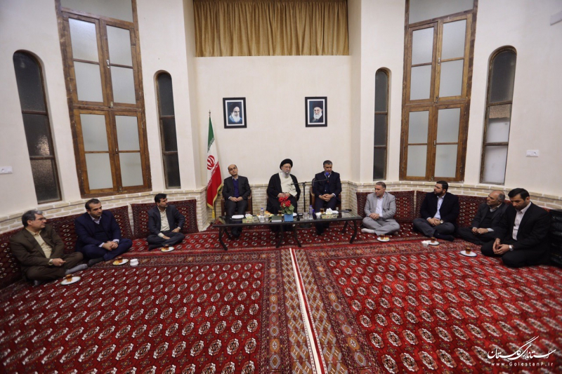 دیدار وزیر راه و شهرسازی و استاندارگلستان با نماینده ولی فقیه در استان