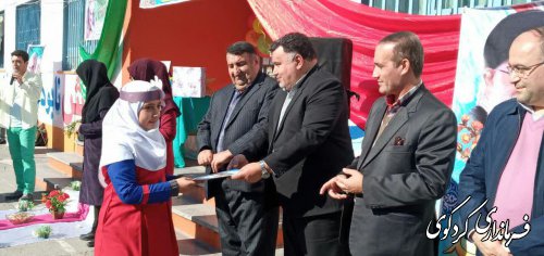 دومین جشنواره خیرین مدرسه ساز در کردکوی برگزار شد