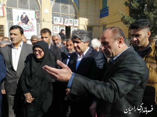 افتتاح شبکه توزیع و نصب انشعابات روستای سعدآباد فندرسک