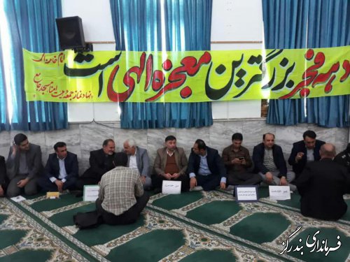 در میز خدمت فرماندار و مسوولان بندرگز، مسائل و مشکلات شهروندان بررسی شد