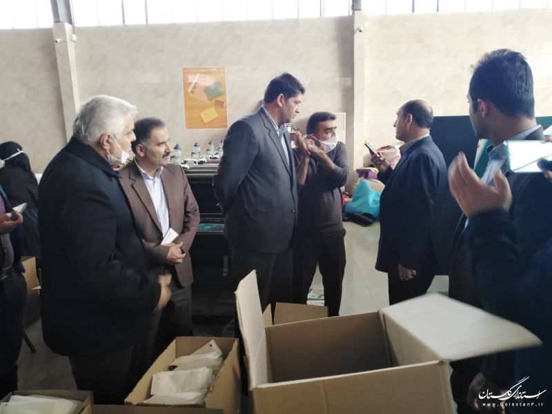 بازدید استاندار گلستان از واحدهای تولیدی موادضدعفونی کننده و ماسک بهداشتی