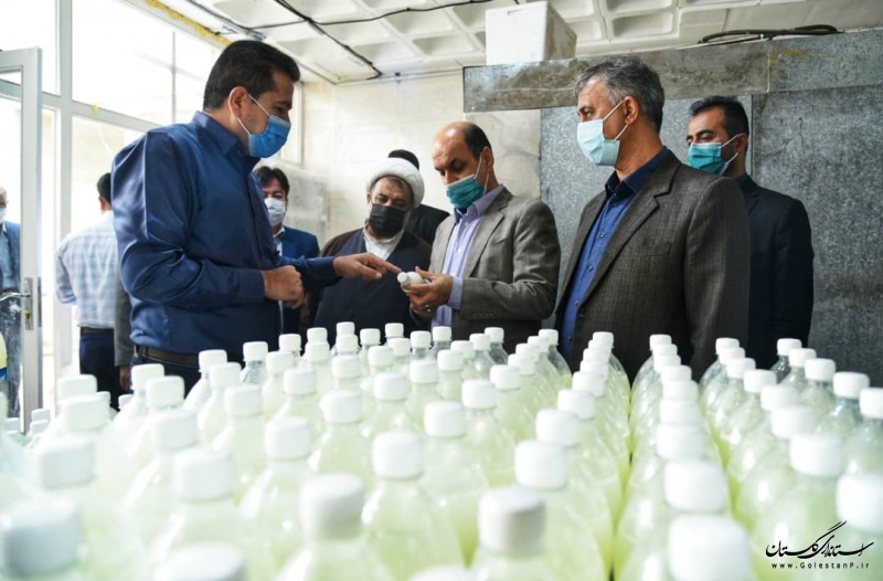 بازدید استاندار گلستان از آزمایشگاه همکار استاندارد صفای کوثر در شهرستان گنبد کاووس