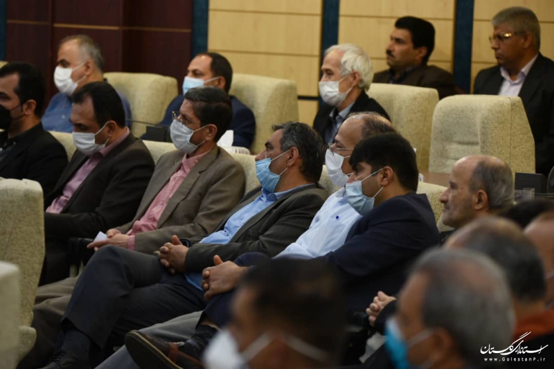  نشست صمیمی استاندار گلستان با کارکنان استانداری و فرمانداریها