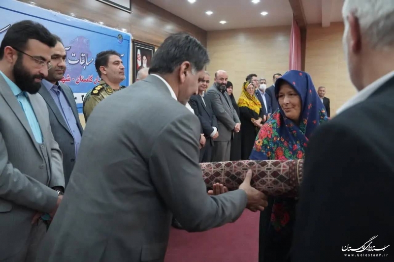 نفرات برتر نخستین مسابقات آزاد مهارت فرش کشور به میزبانی استان گلستان معرفی شدند
