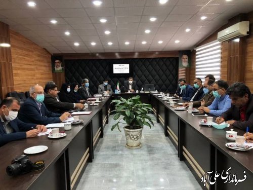 تبیین مسائل مختلف تاریخی؛ فرهنگی و اعتقادی و دینی وظیفه مهم همه ی ماست.