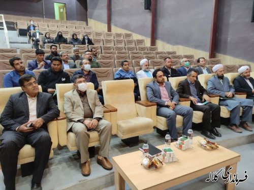 دهیاران نقش مهمی در شکوفایی ظرفیت های روستا دارند