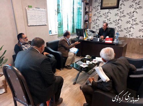 امروز سه شنبه نیز تعداد زیادی از شهروندان با فرمادار کردکوی دیدار کردند