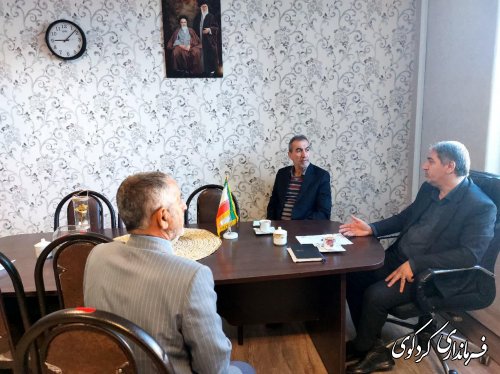 امروز سه شنبه نیز تعداد زیادی از شهروندان با فرمادار کردکوی دیدار کردند
