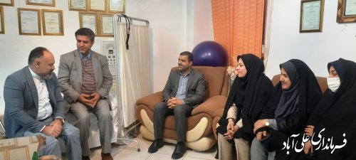 به مناسبت روز جهانی معلولان، فرماندار علی آبادکتول با معلول موفق دیدار کرد