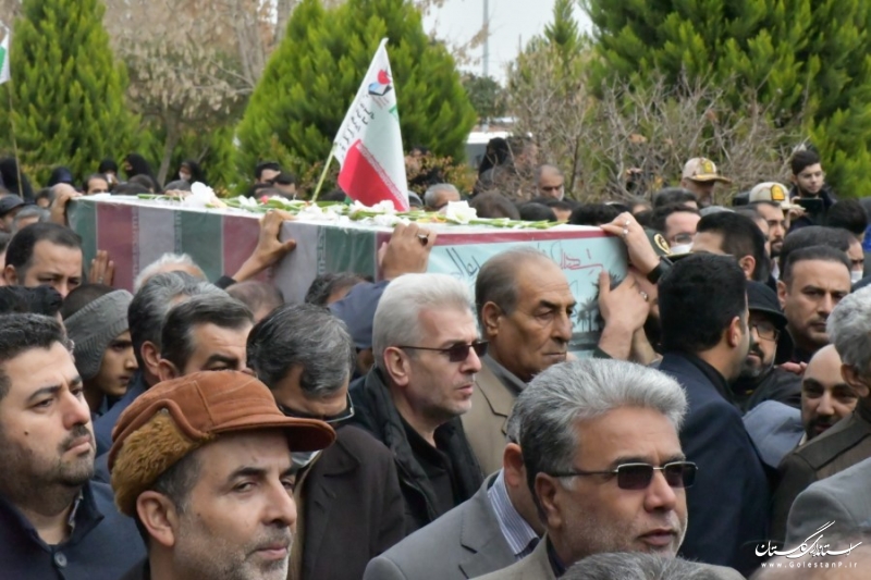 پیکر پاک شهید گمنام در سایت اداری استانداری آرام گرفت