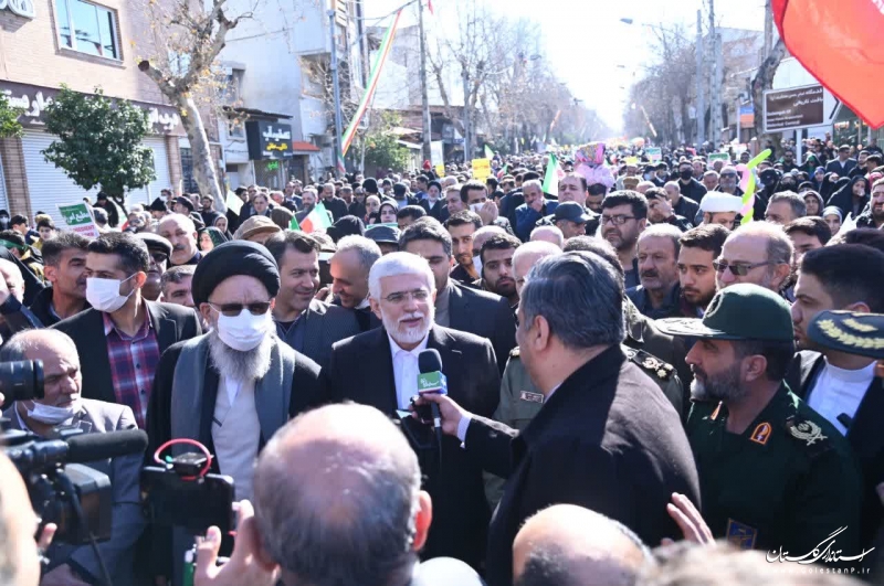 حضور استاندار گلستان در راهپیمایی شکوهمند یوم الله ۲۲ بهمن