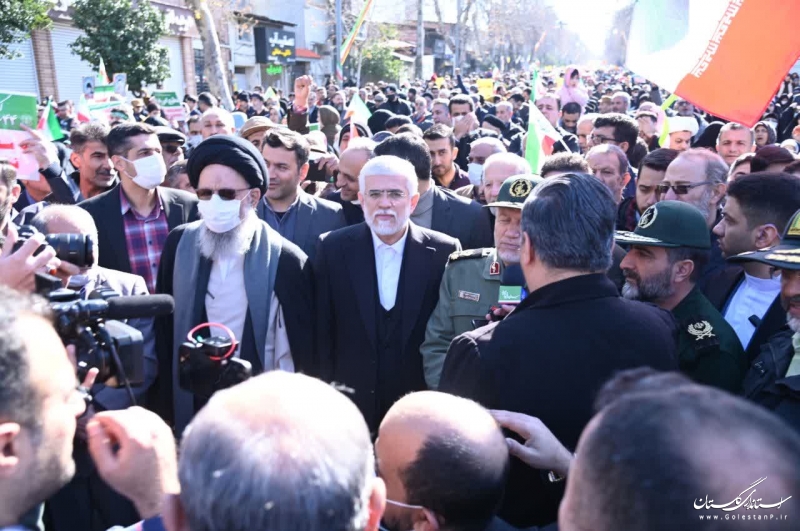 حضور استاندار گلستان در راهپیمایی شکوهمند یوم الله ۲۲ بهمن