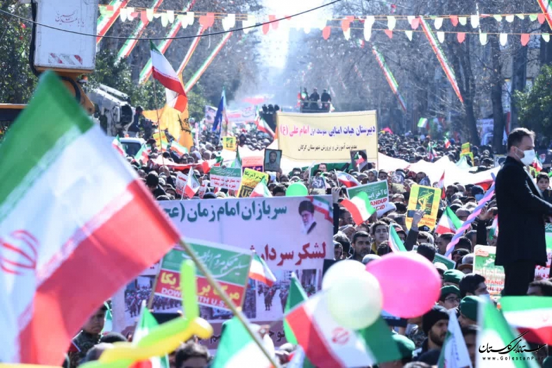حضور استاندار گلستان در راهپیمایی شکوهمند یوم الله ۲۲ بهمن
