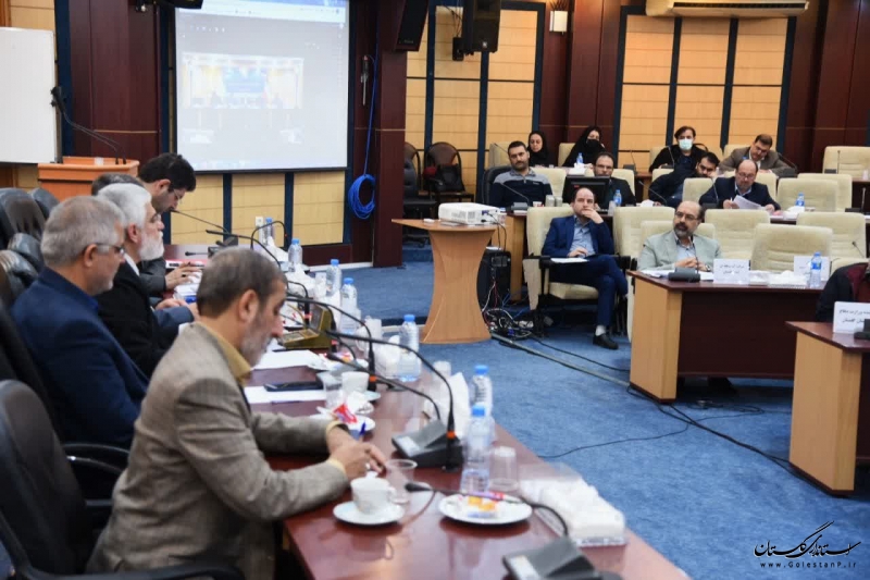  ۹۳ درصد درآمدهای مالیاتی استان محقق شده است/ رفع کمبود آب استان با پروژه شیرین سازی آب دریا 