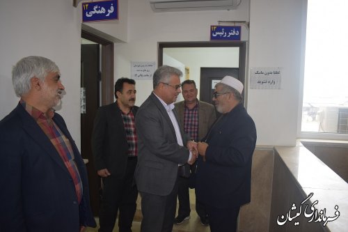 فرماندار گمیشان از کمیته امداد امام خمینی(ره) شهرستان بازدید کرد