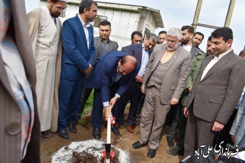 مراسم کلنگ زنی احداث آب بندان در محله خارکلاته علی‌آبادکتول برگزار شد