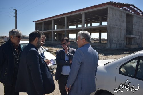 بازدید فرماندار گمیشان از پروژه مسکن 30 واحدی گمیش تپه