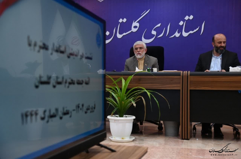 برخورد با کشف حجاب وظیفه همگانی است/ حفظ حرمت بزرگان خط قرمز ما است