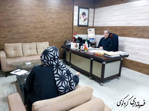 ﻿ ﻿ تعدادی زیادی از شهروندان با فرماندار کردکوی دیدار وگفتگو کردند