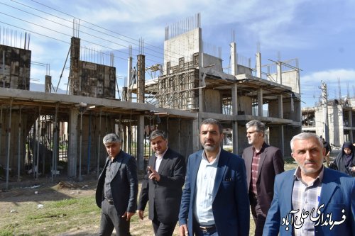 بازدید فرماندار علی آبادکتول از روند عملیات ساخت پروژه 170 واحدی سایت نوده علی آبادکتول