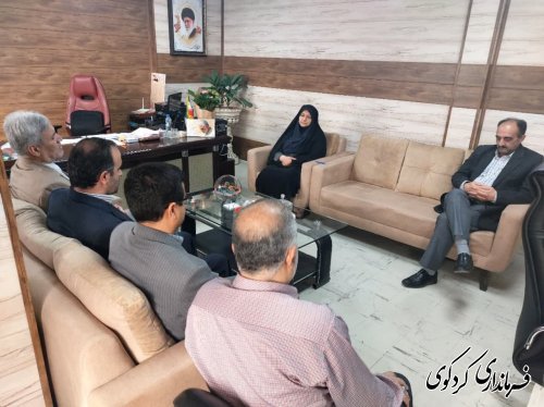 دیدار فرماندار با رئیس مرکز تحقیقات و آموزش کشاورزی و منابع طبیعی استان گلستان