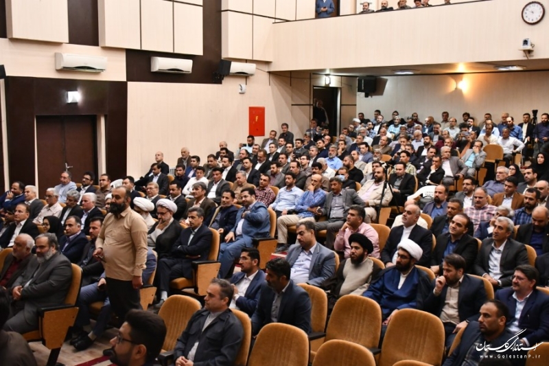 مراسم تودیع و معارفه برای هر مسئول معتقد و باورمند یادآور عمر کوتاه خدمت است