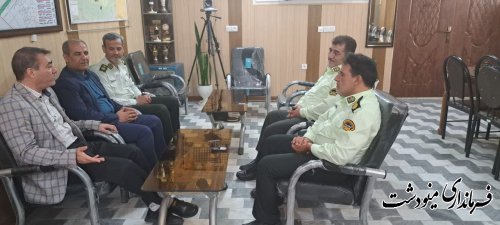  فرماندار مینودشت با فرمانده انتظامی شهرستان دیدار کرد