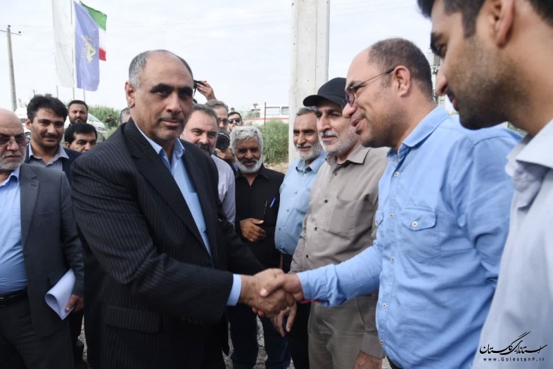 بازدید وزیر جهادكشاورزی و استاندار گلستان از پروژه های آبیاری تحت فشار شهرستان آق قلا