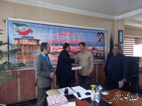 تجلیل از دهياران بخش مرکزی بندرترکمن