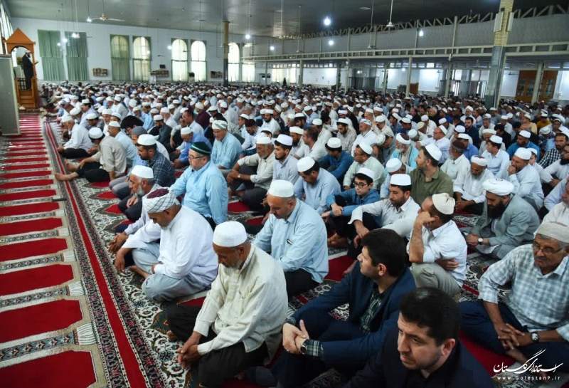 زمینه تحول برای استفاده از اقتصاد دریا و گردشگری ساحلی در بندر ترکمن فراهم است