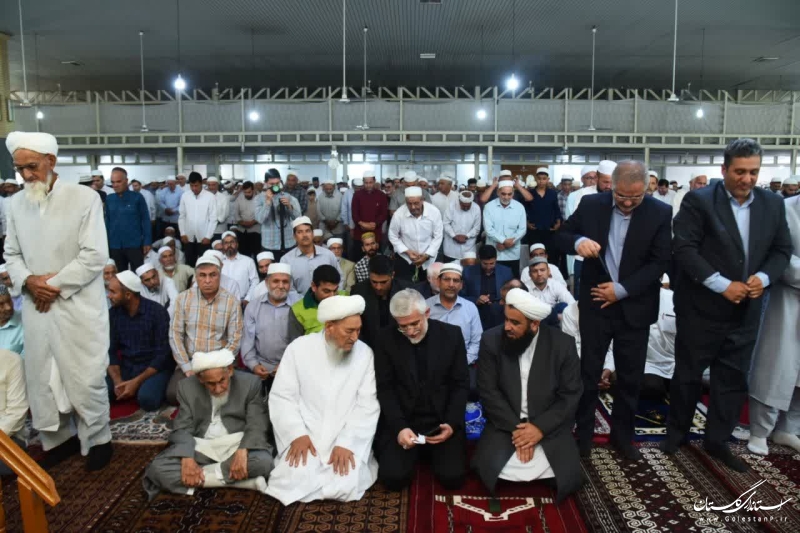 زمینه تحول برای استفاده از اقتصاد دریا و گردشگری ساحلی در بندر ترکمن فراهم است