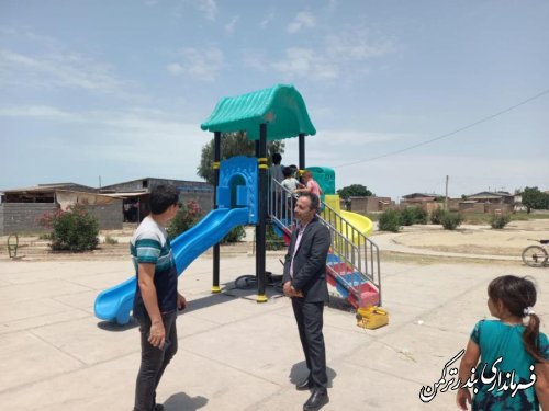 بوستان روستای چاپاقلی به وسايل بازی کودکان مجهز شد