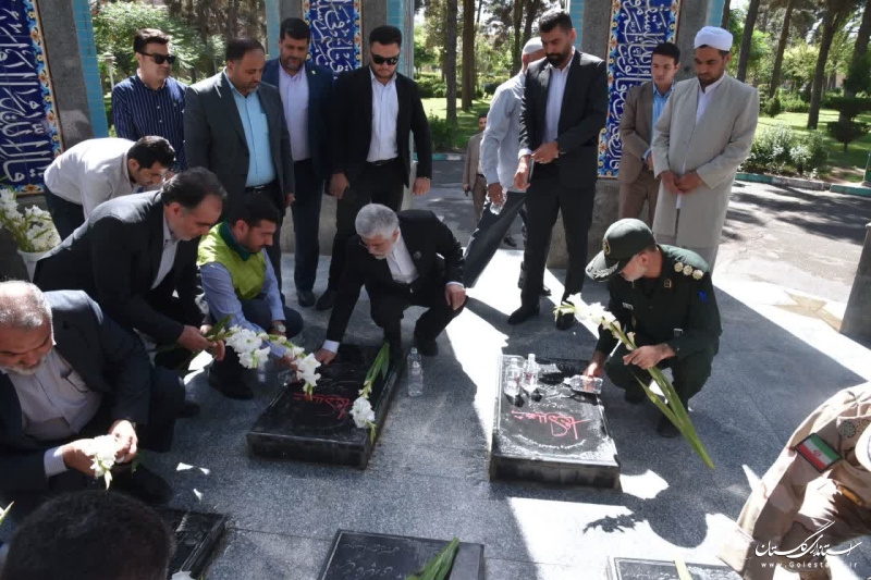 تعریض جاده گنبدکاووس به اینچه برون نماد خدمت گذاری صادقانه دولت است