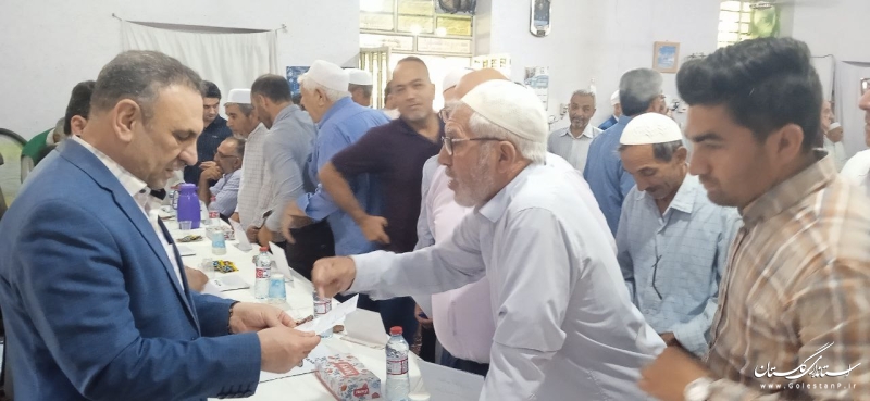 برپایی میز خدمت در شهر تاتار علیا با حضور معاون استاندار