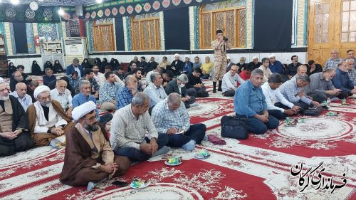 مساجد کانون ایحاد دلبستگی ها به نظام و انقلاب هستند
