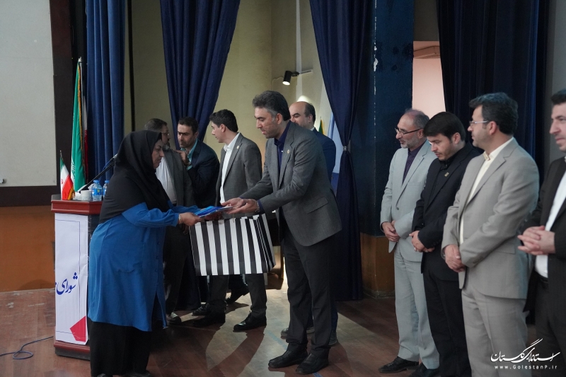 گردهمایی آموزشگاه های فنی و حرفه ای آزاد و تجلیل از برترین های مهارتی استان گلستان برگزار شد
