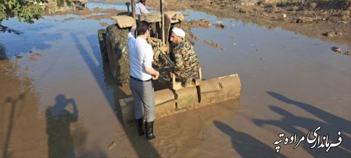 حضور فرماندار شهرستان مراوه‌تپه در روستای سیل‌زده قورچای آزادشهر