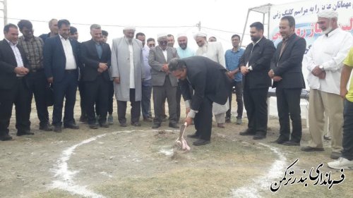 آغاز عملیات اجرایی اولین مجتمع تجاری و خدماتی روستایی گلستان در پنج پیکر بندرترکمن