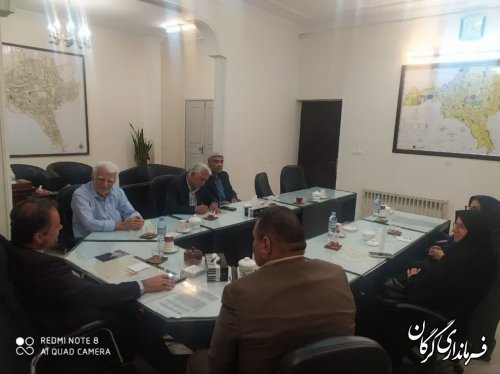 فرماندار گرگان با جمعی از مدیران مدارس غیر انتفاعی شهرستان دیدار و گفتگو کرد