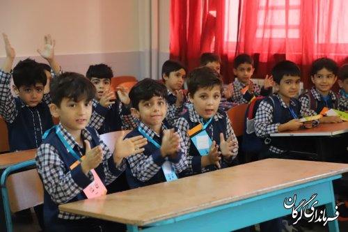 گزارش تصویری || زنگ آغاز مدارس توسط فرماندار شهرستان گرگان به صدا در آمد