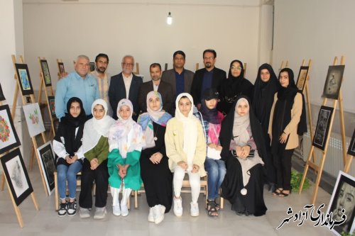 افتتاح نمایشگاه گروهی نقاشی و طراحی در آزادشهر
